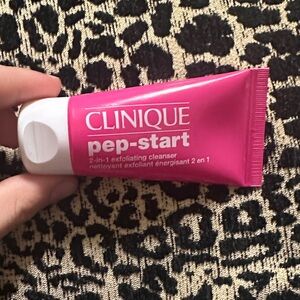 Clinique Pep-Start 2-in-1 exfoliating Cleanser Brand New No Box